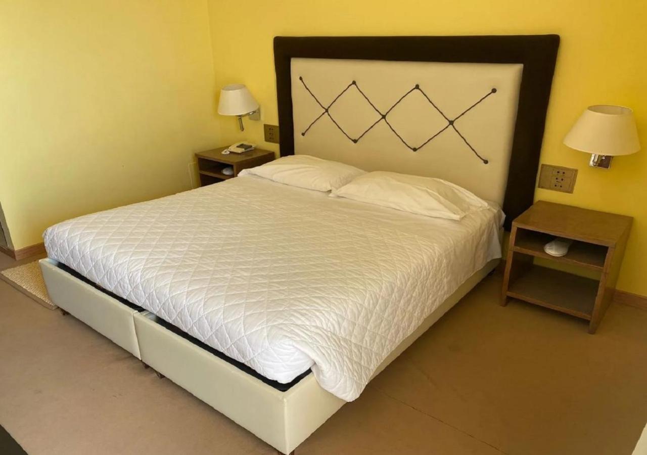 Demidoff Country Resort Пратоліно Екстер'єр фото
